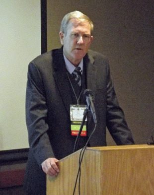 Thom Edlund give the keynote address at the 2013 FEEFHS conference